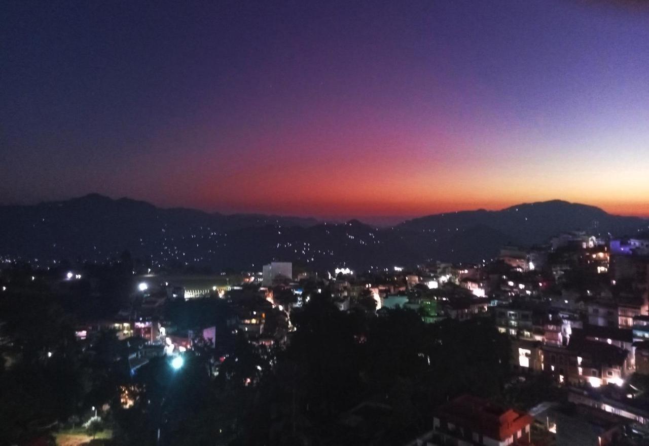 Natures Treat Homestay Tansen Екстер'єр фото